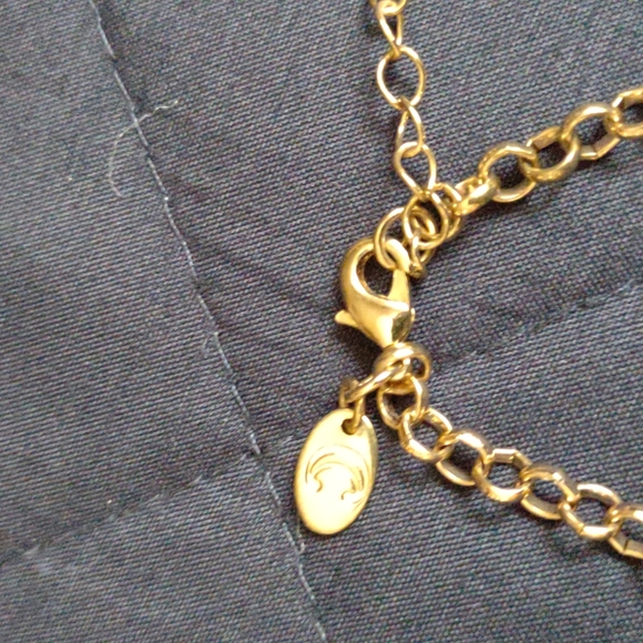 Cluster pearl statement necklace. - Picture 4 of 6